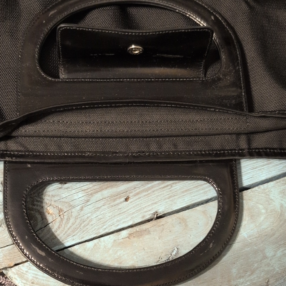 Salvatore Ferragamo Black Tote Bag Italy Big Leather Handles Stylish - Picture 13 of 15